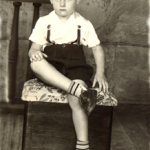 Claudio Luiz Dametto (*15/09/1946), aos sete anos.