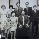 Na frente: Gilberto Luiz, Maria Julia Canal e Angelo Eugenio Dametto. Atrás: Ilse Maria, Ignes, Rynaldo (Campo), Elzirio e Azir Dametto.