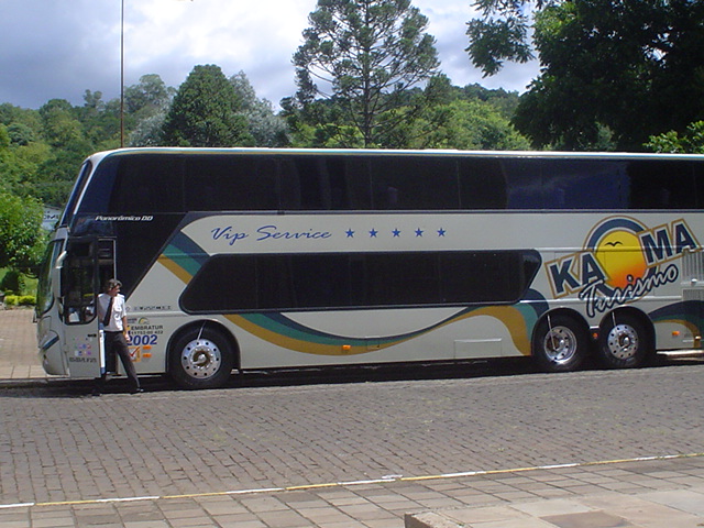 Saída do ônibus na Praça de Anta Gorda, RS.