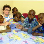 Irmã Amélia Dametto. Missão em Ressano Garcia, província de Maputo, Moçambique, África (no período de 2005 a 2010).